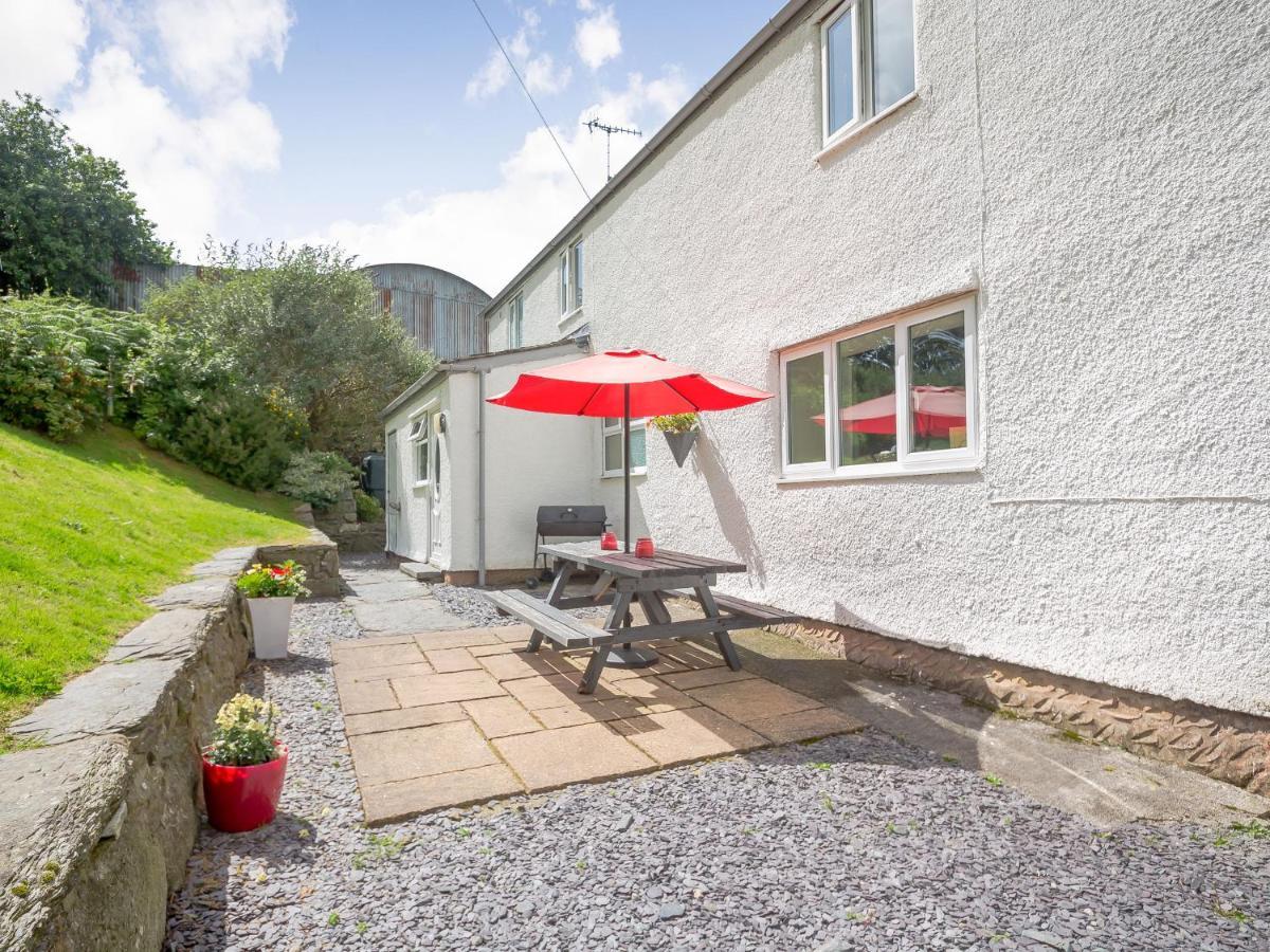 Ty Nant Vila Llanrwst Exterior foto